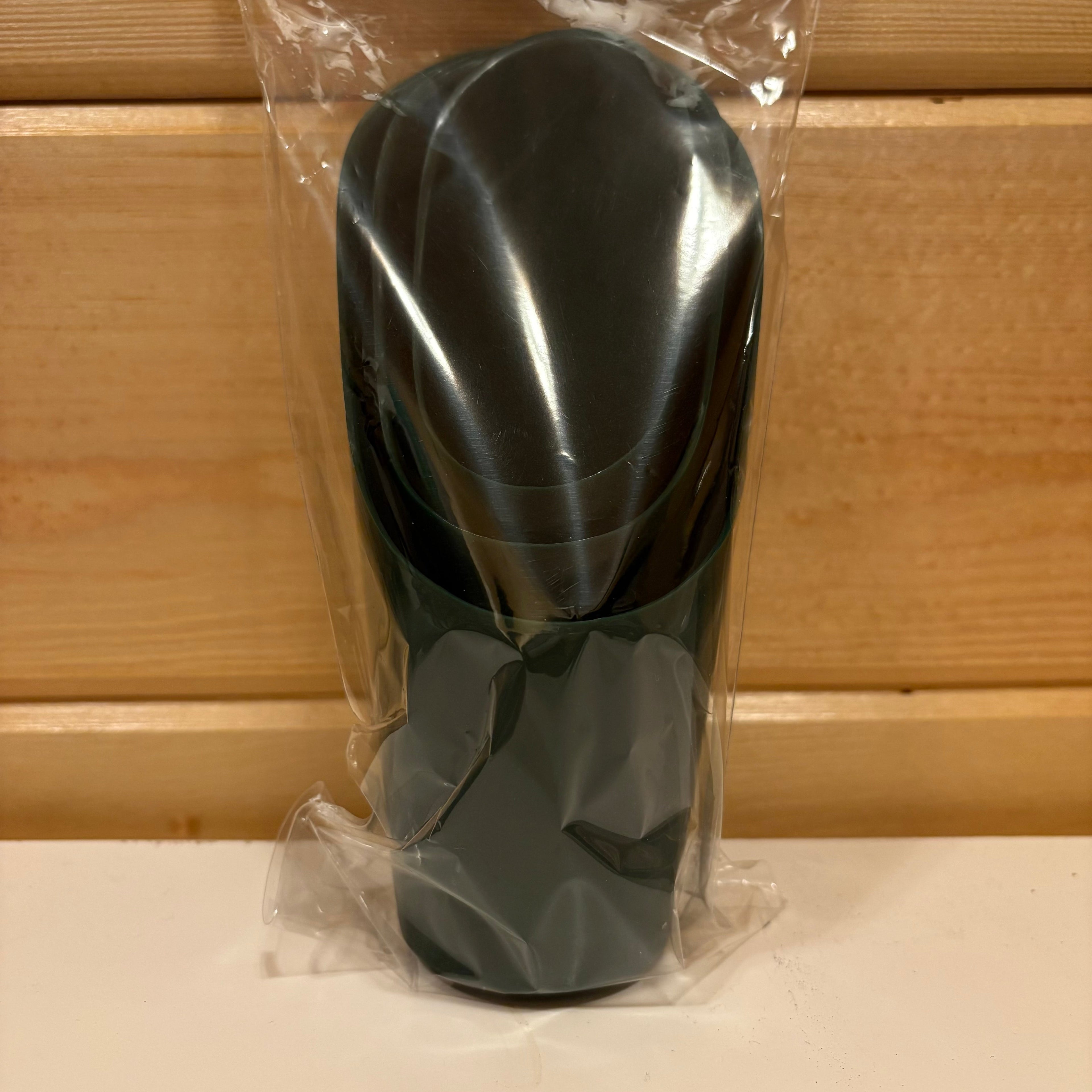 Green plastic nesting bonsai soil scoops for repotting with akadama